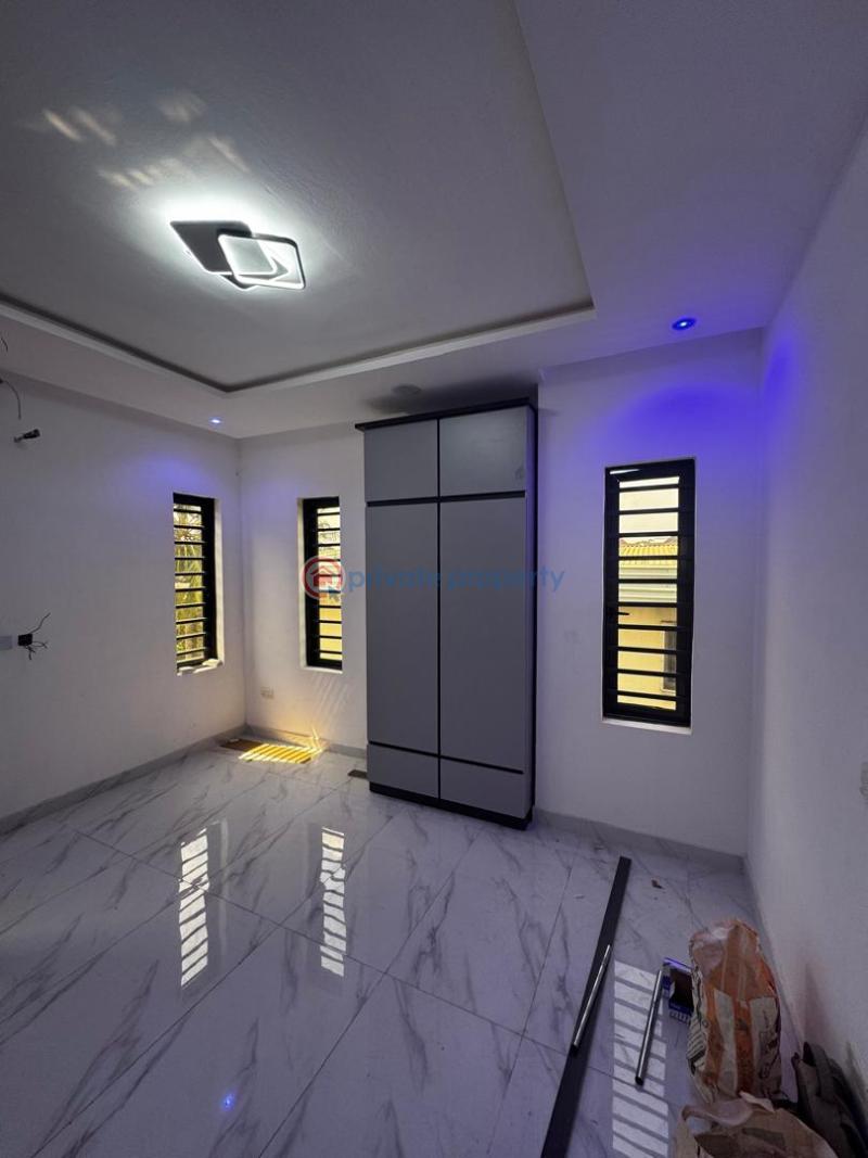 Newly built 5bedroom fully detached duplex - 2 5 bedroom Detached Duplex For Sale Omole Phase 1 Ojodu Lagos - 2