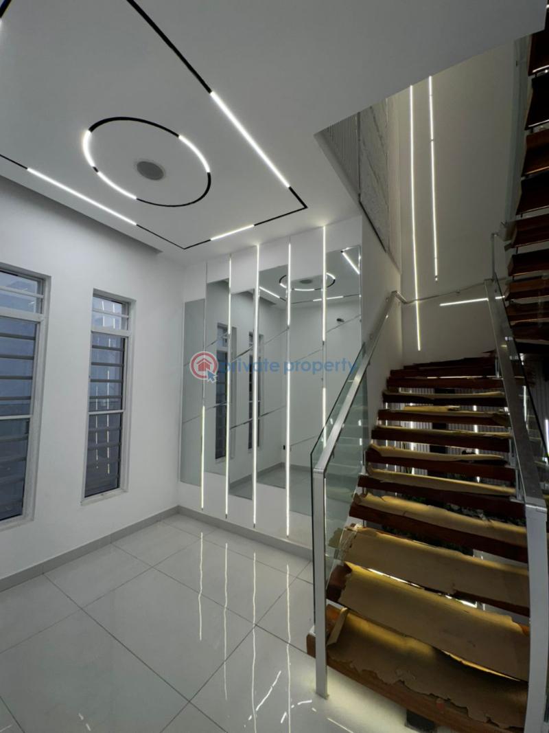 Newly built 5bedroom fully detached duplex - 3 5 bedroom Detached Duplex For Sale Chevron Drive Lekki Lagos - 3