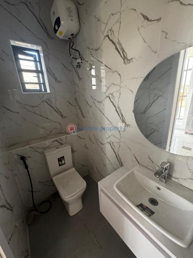Newly built 5bedroom fully detached duplex - 11 5 bedroom Detached Duplex For Sale Omole Phase 1 Ojodu Lagos - 11