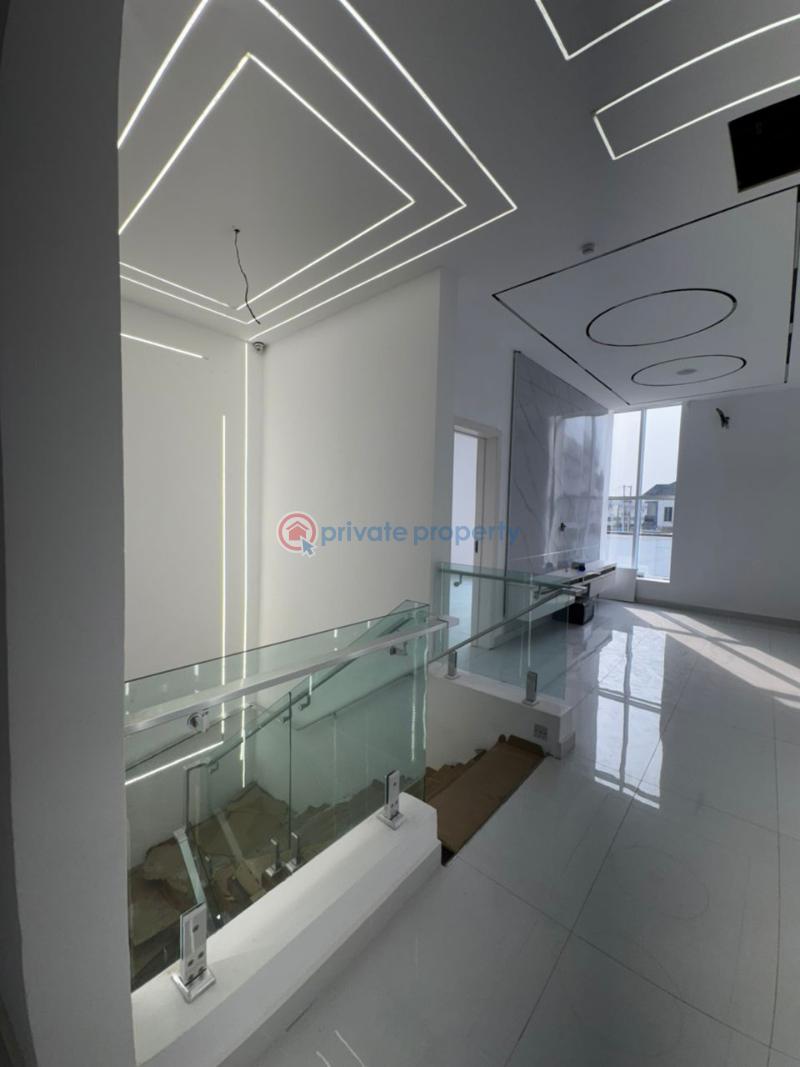 Newly built 5bedroom fully detached duplex - 5 5 bedroom Detached Duplex For Sale Chevron Drive Lekki Lagos - 5