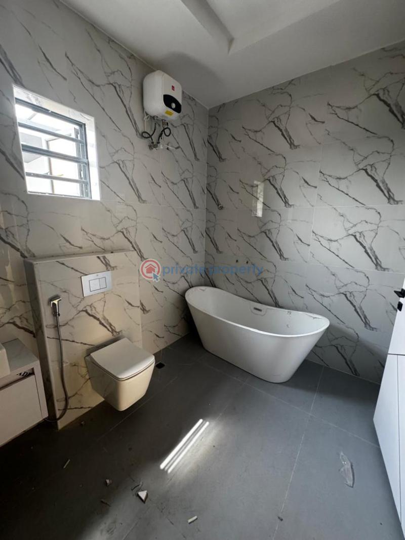 Newly built 5bedroom fully detached duplex - 7 5 bedroom Detached Duplex For Sale Omole Phase 1 Ojodu Lagos - 7