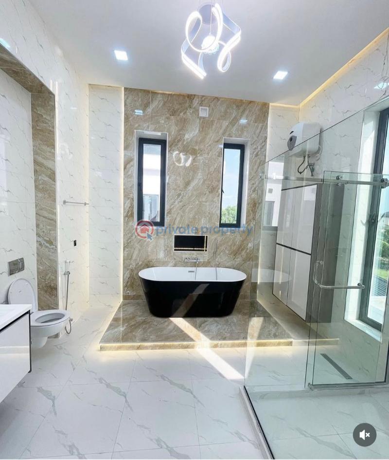 Newly built 5bedroom fully detached duplex - 7 5 bedroom Detached Duplex For Sale Osapa London Lekki Lagos - 7