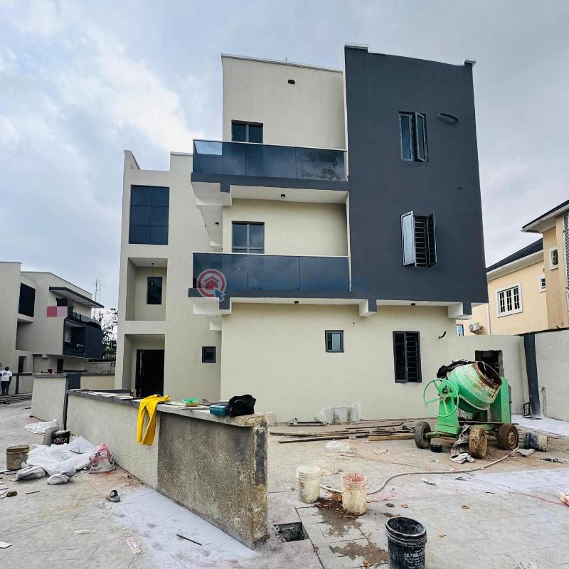 5 bedroom Detached Duplex For Sale By Ikeja Gra Maryland Lagos - 11
