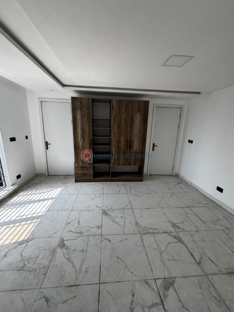 Newly built 5bedroom fully detached duplex - 11 5 bedroom Detached Duplex For Sale Omole Phase 1 Ojodu Lagos - 11