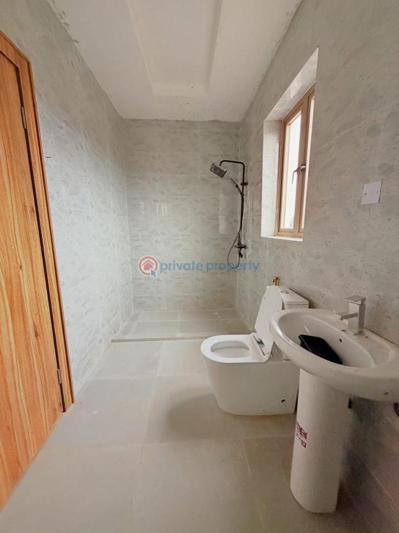 5 bedroom Detached Duplex For Sale Magodo Phase 2 Magodo GRA Phase 2 Kosofe/Ikosi Lagos - 4