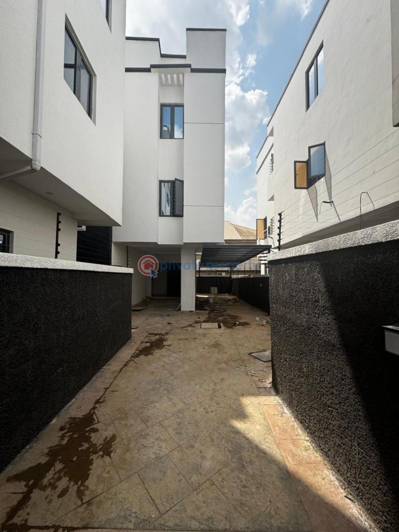 Newly built 5bedroom fully detached duplex with bq - 10 5 bedroom Detached Duplex For Sale Omole Phase 1 Ojodu Lagos - 10