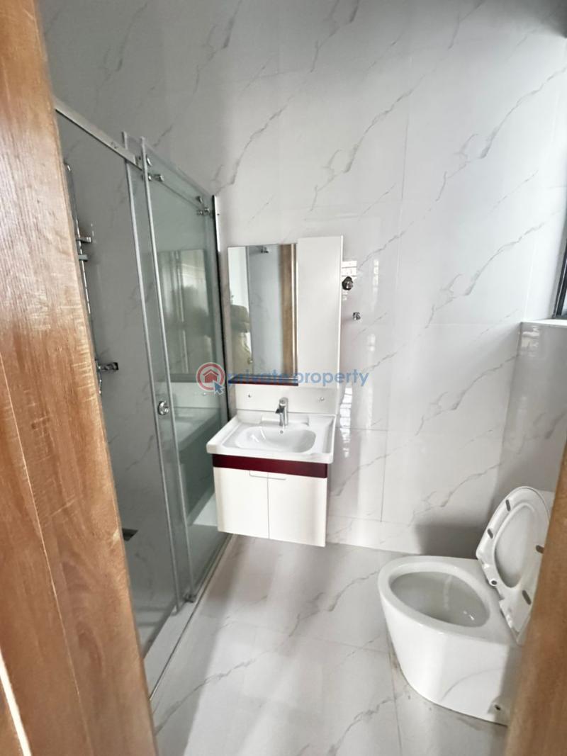 Newly built 5bedroom fully detached duplex with bq - 11 5 bedroom Detached Duplex For Sale Omole Phase 1 Ojodu Lagos - 11