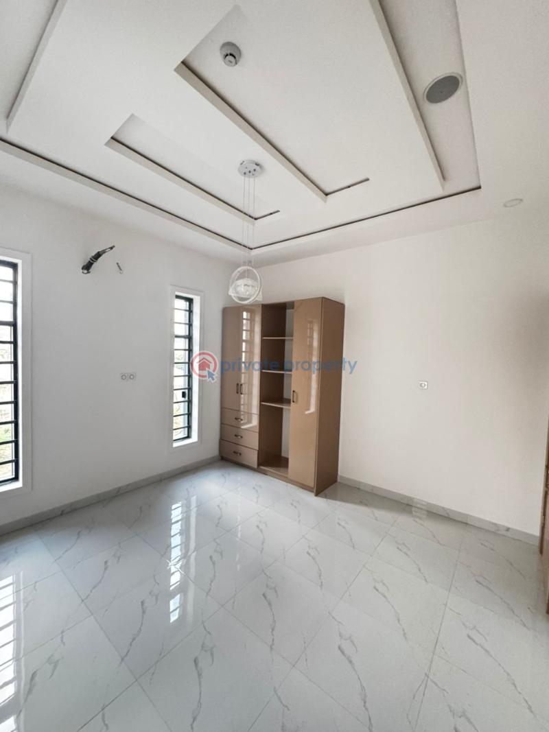 Newly built 5bedroom fully detached duplex with bq - 10 5 bedroom Detached Duplex For Sale Omole Phase 1 Ojodu Lagos - 10