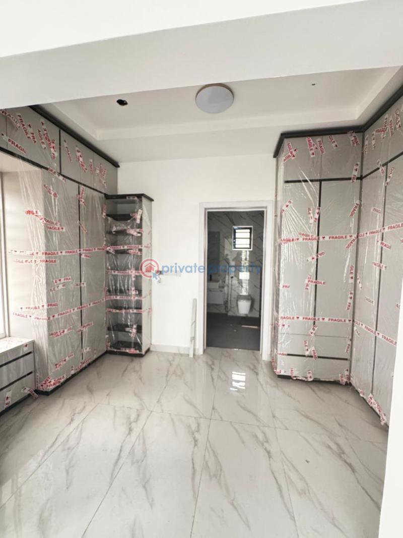 Newly built 5bedroom fully detached duplex - 5 5 bedroom Detached Duplex For Sale Omole Phase 1 Ojodu Lagos - 5