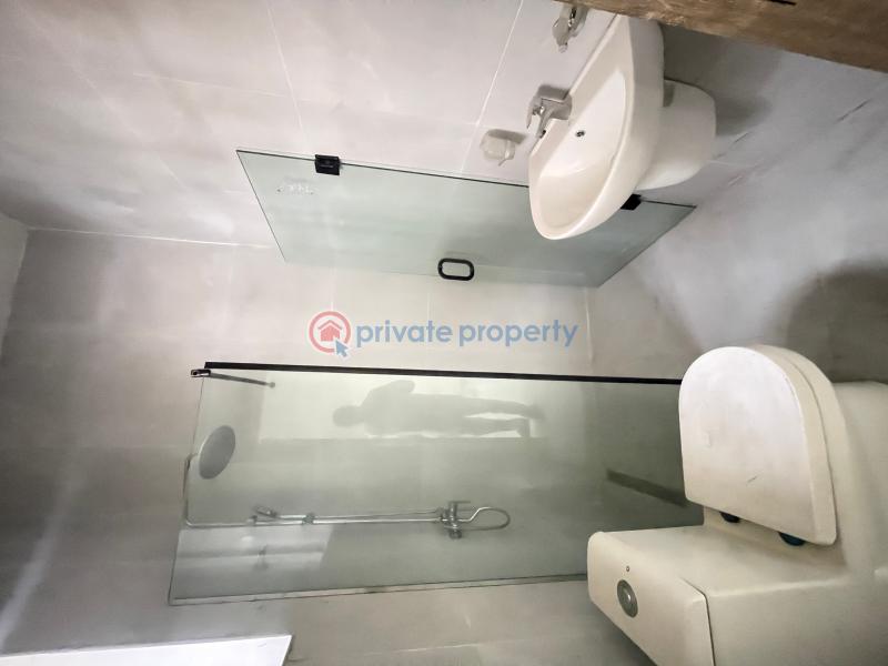 5 bedroom Detached Duplex For Sale Chevron Drive Lekki Lagos - 13