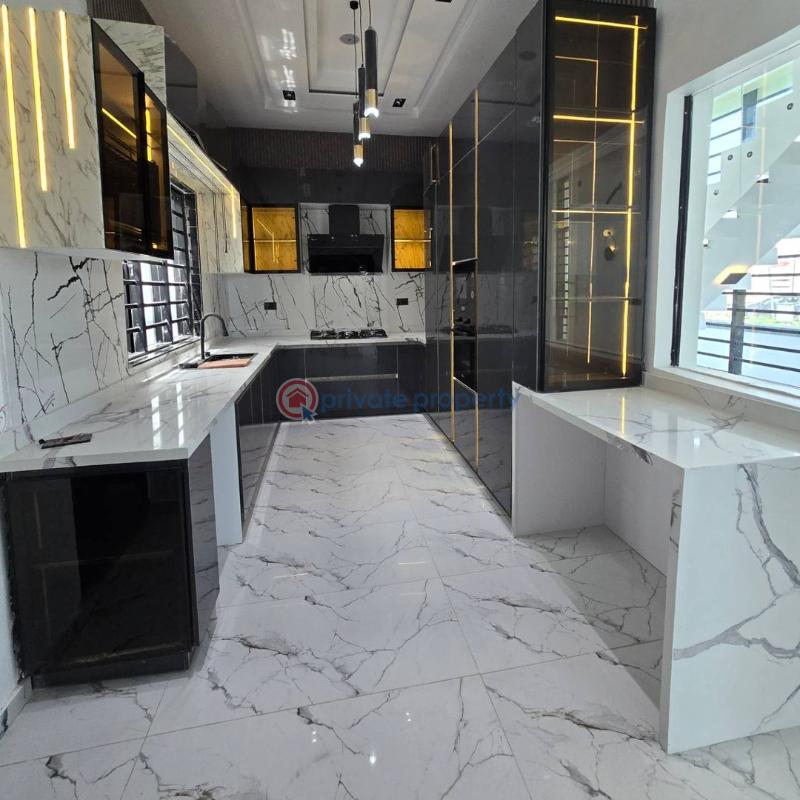 5 bedroom Detached Duplex For Sale Chevron Drive Lekki Lagos - 1