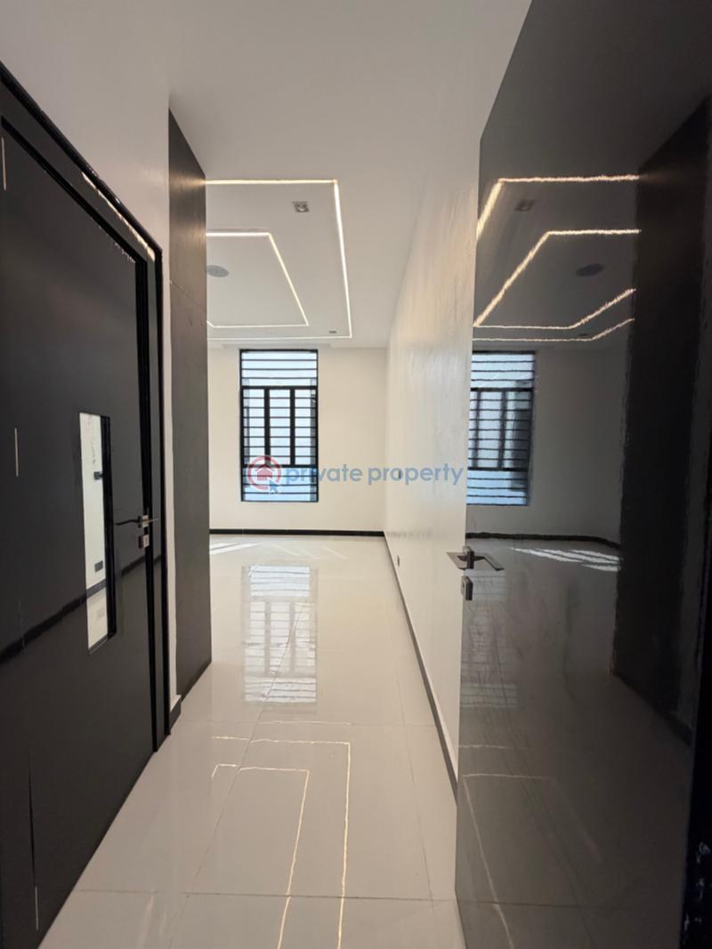 5 bedroom Detached Duplex For Sale Lekki 2nd Toll Gate Chevron Drive Lekki Lagos - 15