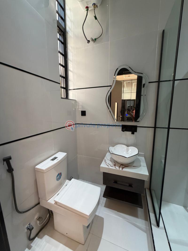 5 bedroom Detached Duplex For Sale Lekki 2nd Toll Gate Chevron Drive Lekki Lagos - 12