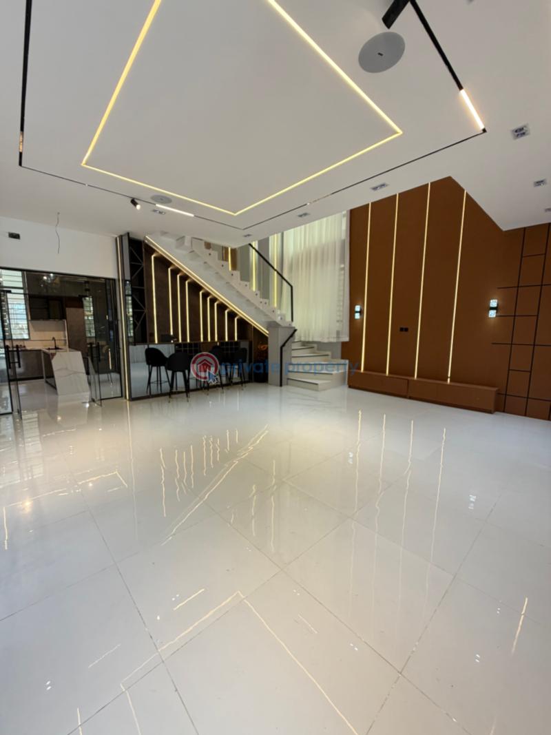 5 bedroom Detached Duplex For Sale Lcc Road Chevron Drive Lekki Lagos - 2