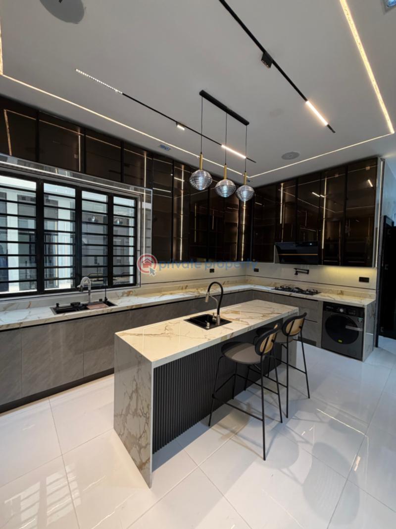 5 bedroom Detached Duplex For Sale Lekki 2nd Toll Gate Chevron Drive Lekki Lagos - 4