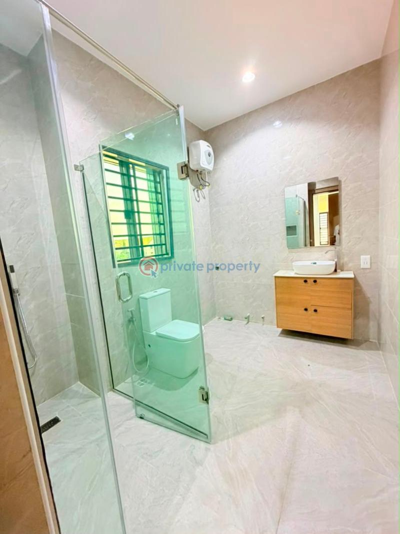 5 bedroom Detached Duplex For Sale Omole Phase 1 Ojodu Lagos - 7