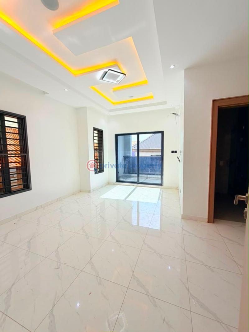 5 bedroom Detached Duplex For Sale Omole Phase 1 Ojodu Lagos - 10