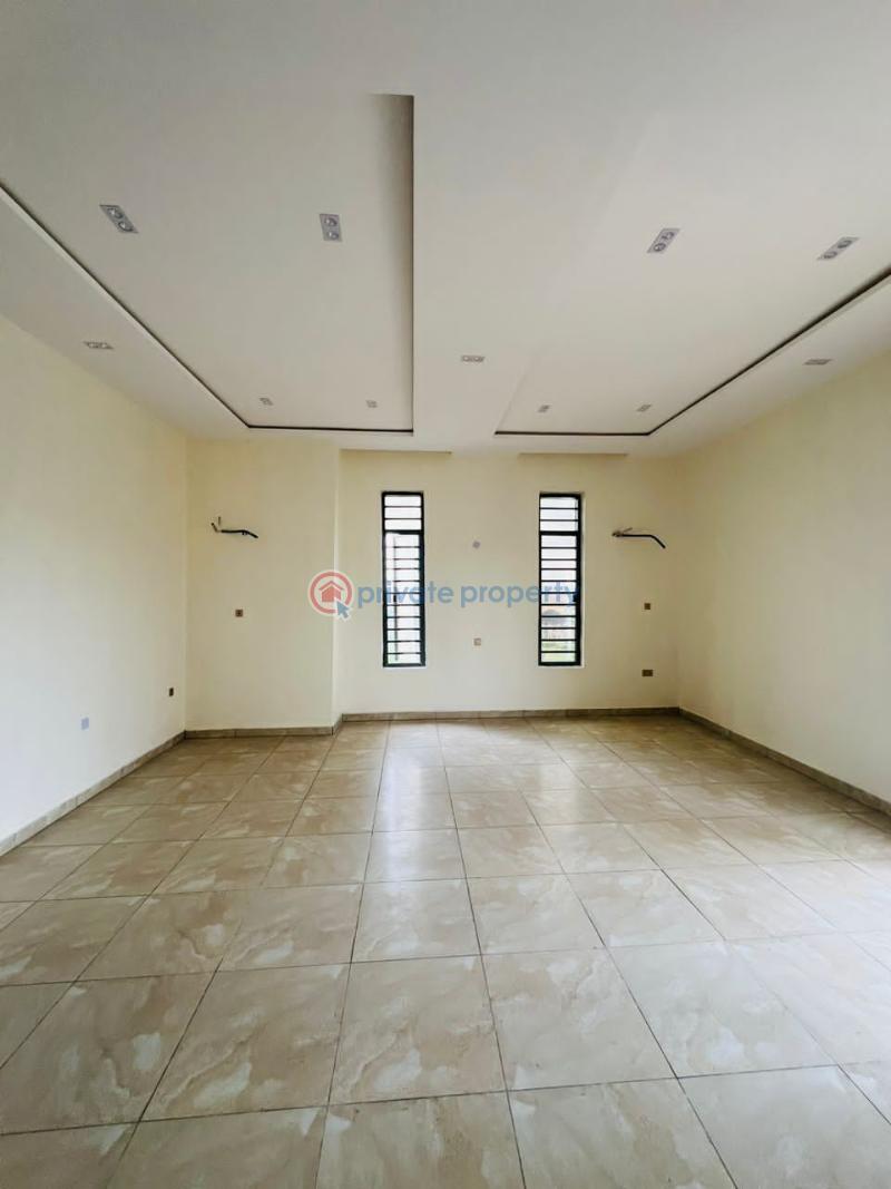 5 bedroom Maisonette For Sale Engr Lere Adigun Gra Basorun Ibadan Oyo - 3