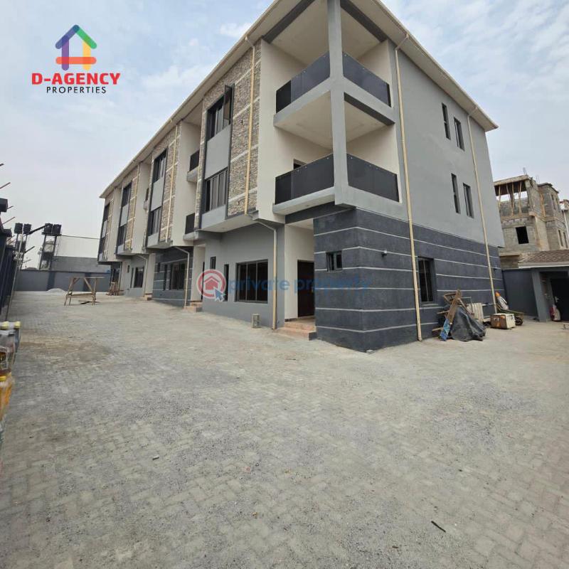 5 bedroom Terraced Duplex For Sale Jahi Abuja Phase 2  - 0