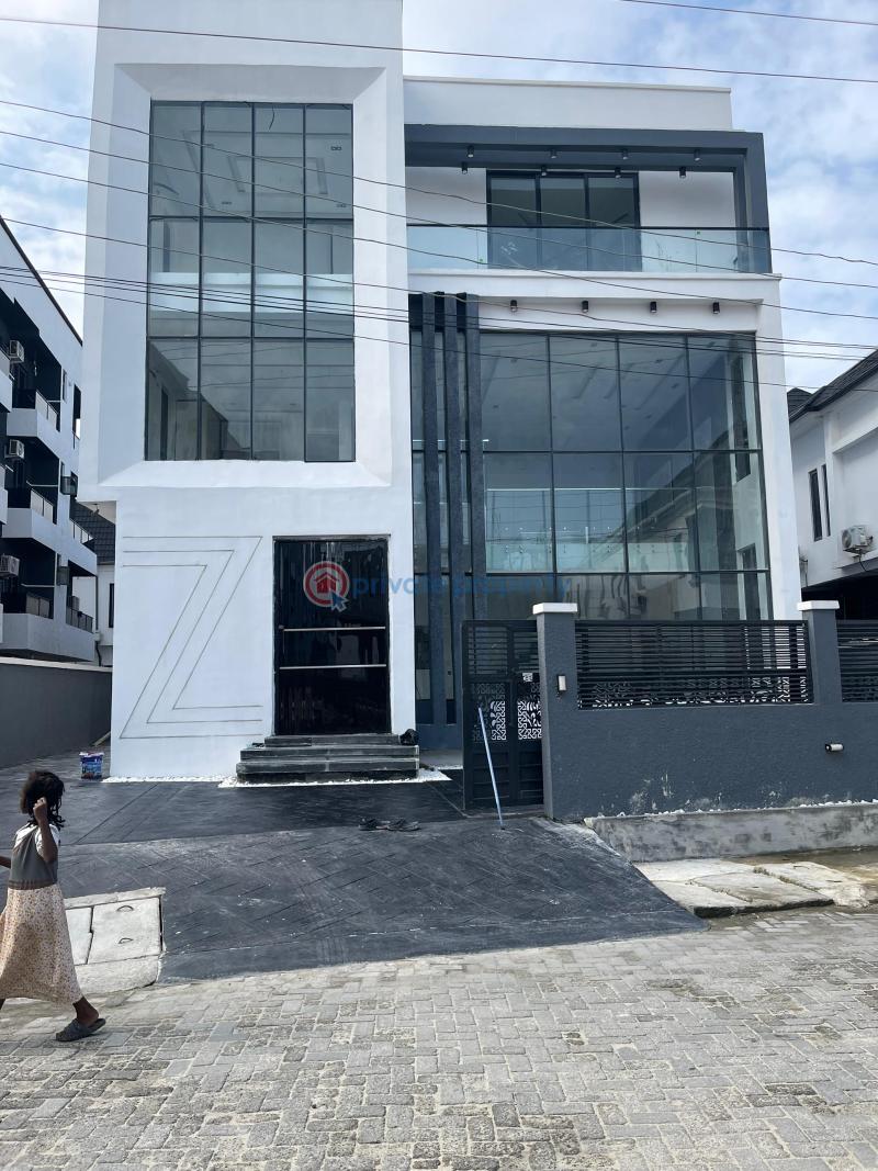 5 bedroom Detached Duplex For Sale In Save And Gated Estate Ologolo Lekki Lagos - 13