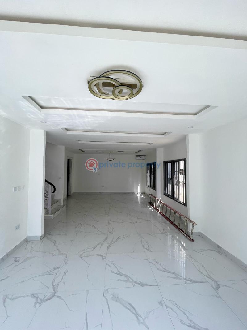 5 bedroom Semi detached Duplex For Rent Estate Banana Island Ikoyi Lagos - 2