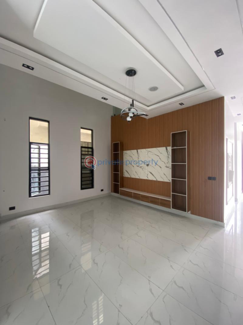 6 bedroom Detached Duplex For Sale Chevron Drive Lekki Lagos - 3