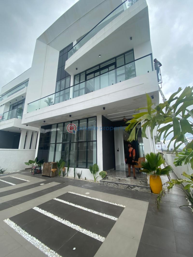 6 bedroom Detached Duplex For Sale Chevron Drive Lekki Lagos - 1