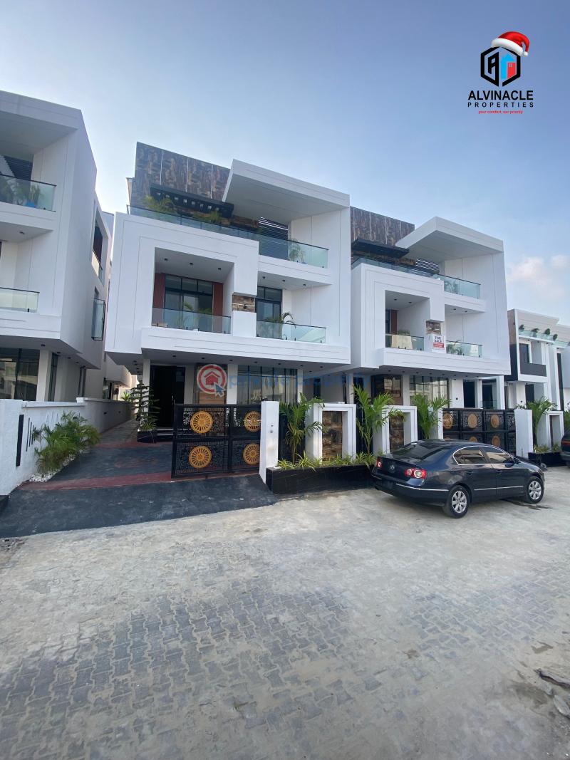 6 bedroom Detached Duplex For Sale Chevron Drive Lekki Lagos - 0