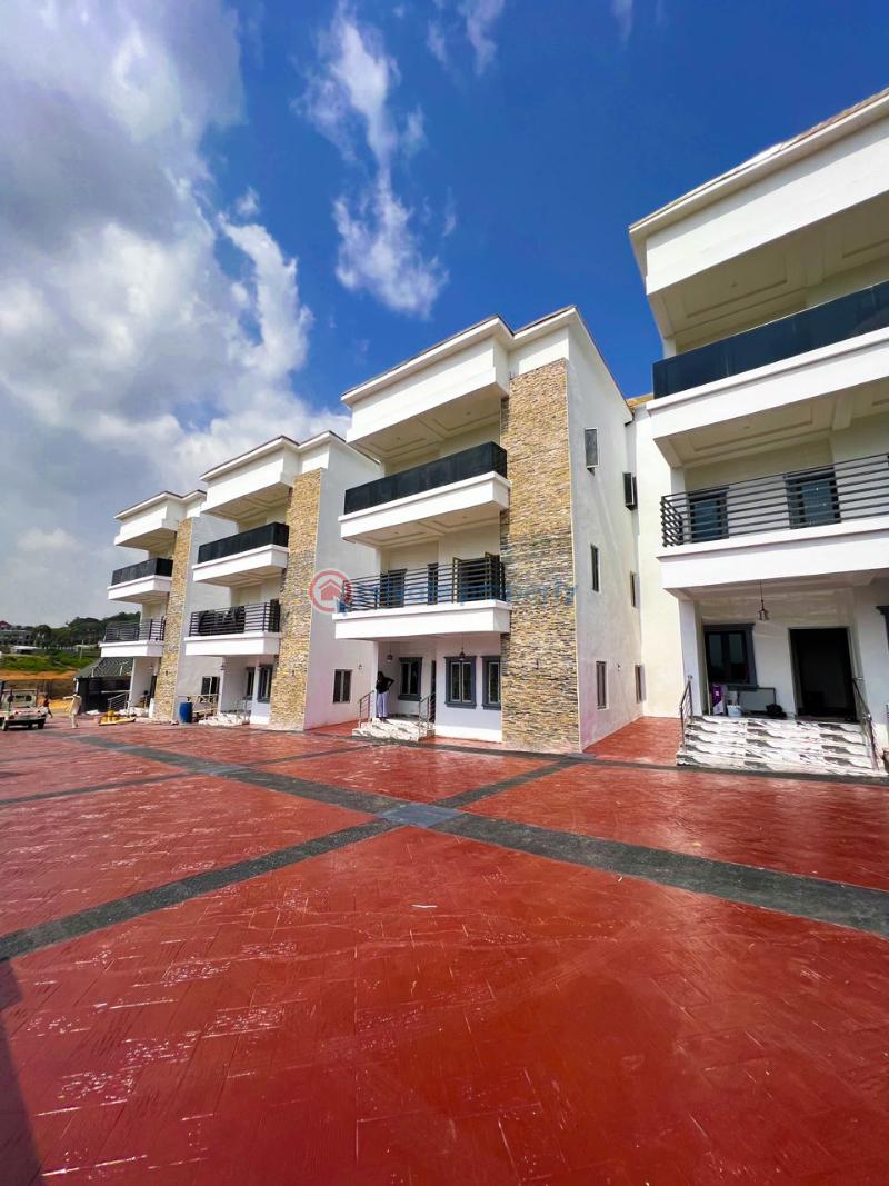 6 bedroom Detached Duplex For Sale Abuja Phase 1  - 5