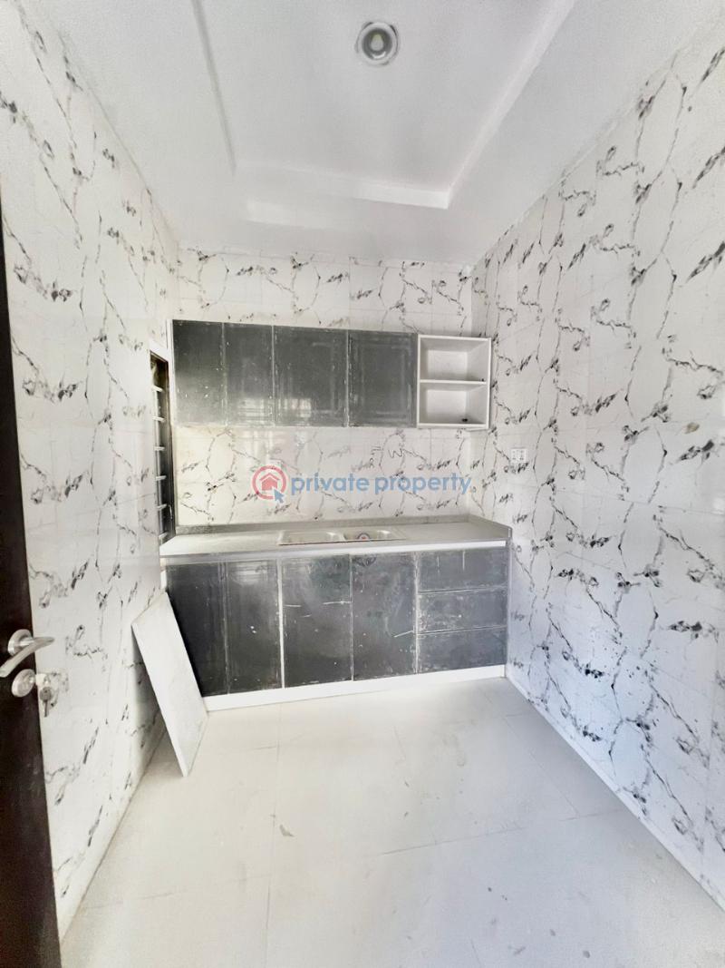 6 bedroom Detached Duplex For Sale Abuja Phase 1  - 2