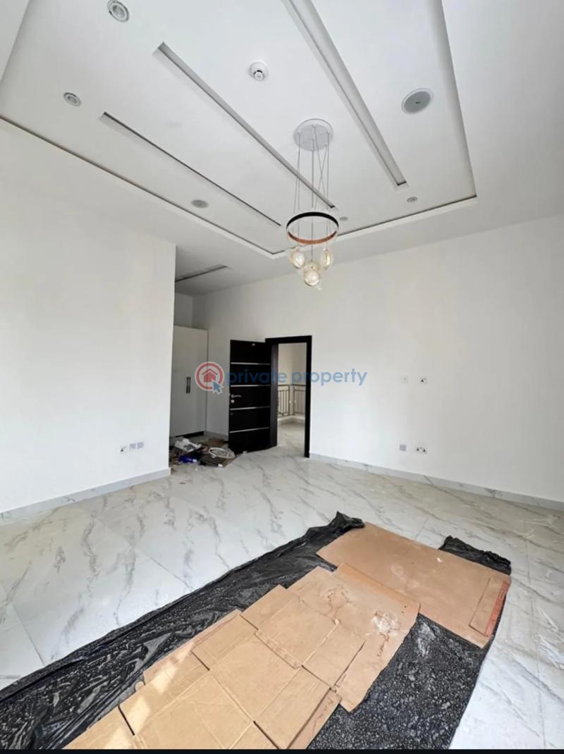 6 bedroom Detached Duplex For Sale Ogudu GRA Lagos - 1