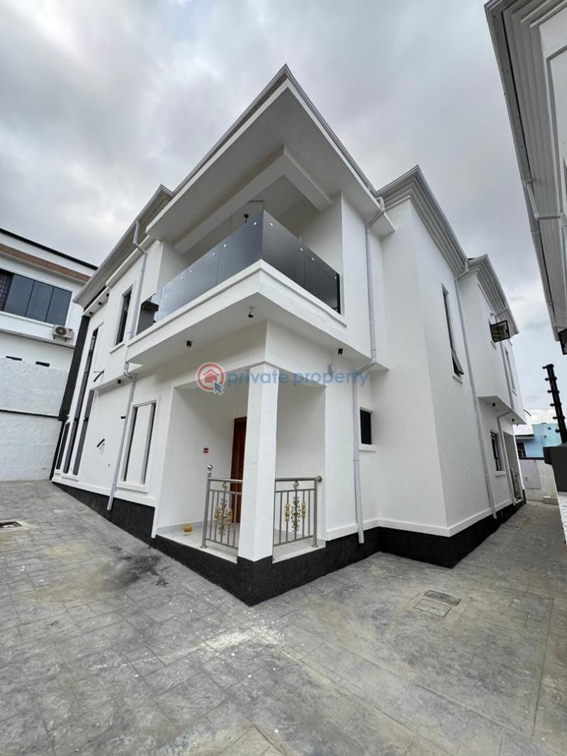 6 bedroom Detached Duplex For Sale Ojodu Lagos - 0