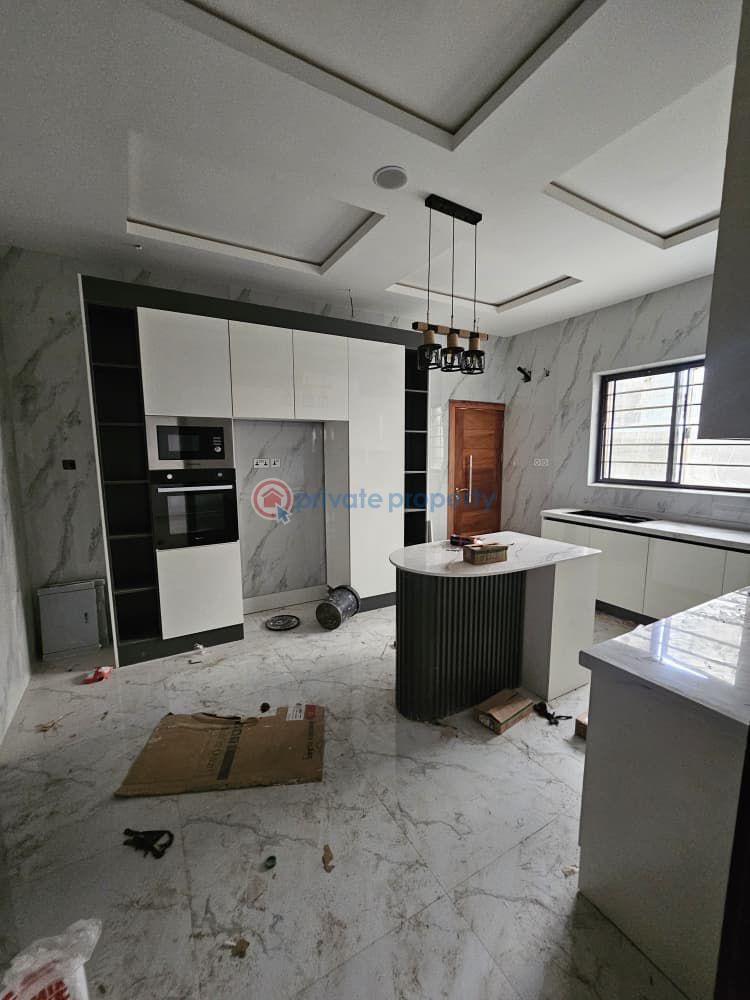 6 bedroom Detached Duplex For Sale Berger Ojodu Lagos - 3