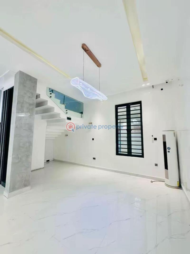 6 bedroom Detached Duplex For Sale Apo Resettlement Apo Abuja Phase 2  - 3