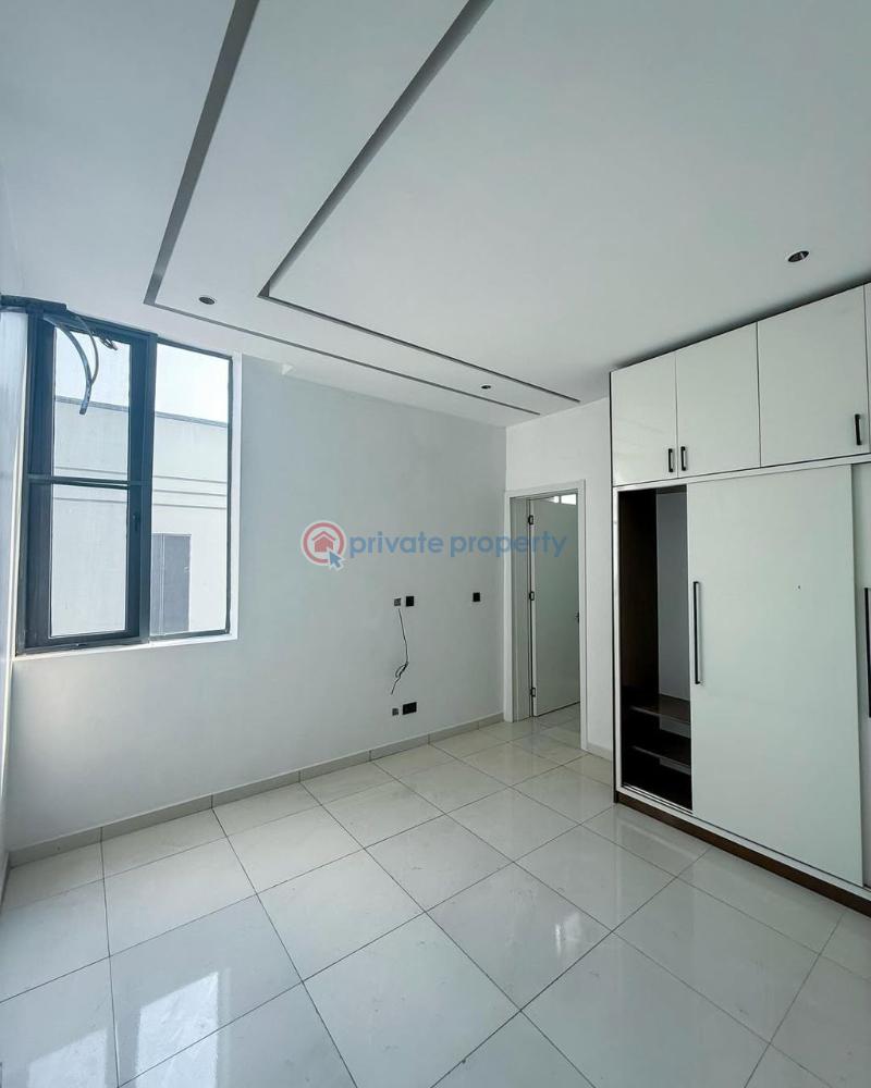 2 bedroom Block Of Flats For Sale Oniru Victoria Island Lagos - 2