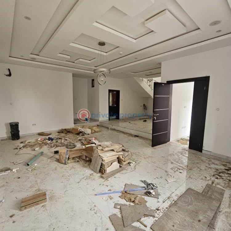 6 bedroom Detached Duplex For Sale Ojodu Lagos - 1