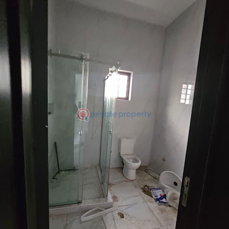 6 bedroom Detached Duplex For Sale Ojodu Lagos - 8