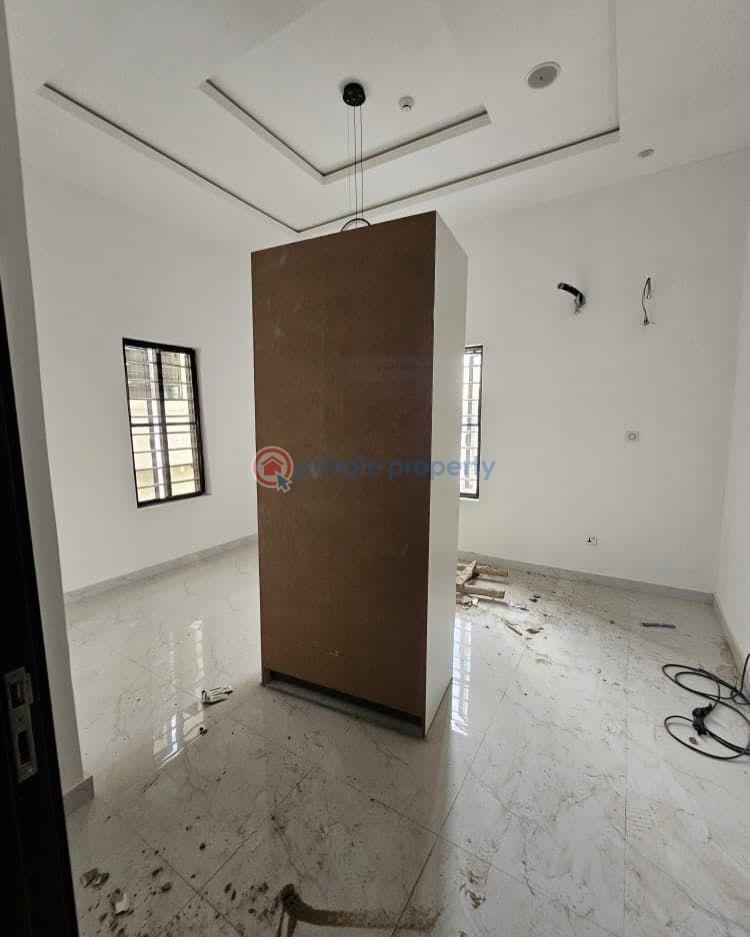 6 bedroom Detached Duplex For Sale Berger Ojodu Lagos - 3