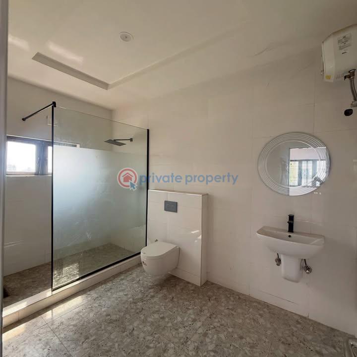 6 bedroom Detached Duplex For Sale Guzape Abuja Phase 1  - 7