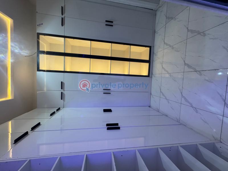 Newly built 6bedroom fully detached house with pool - 13 6 bedroom Duplex For Sale Ikota Lekki Lagos - 13