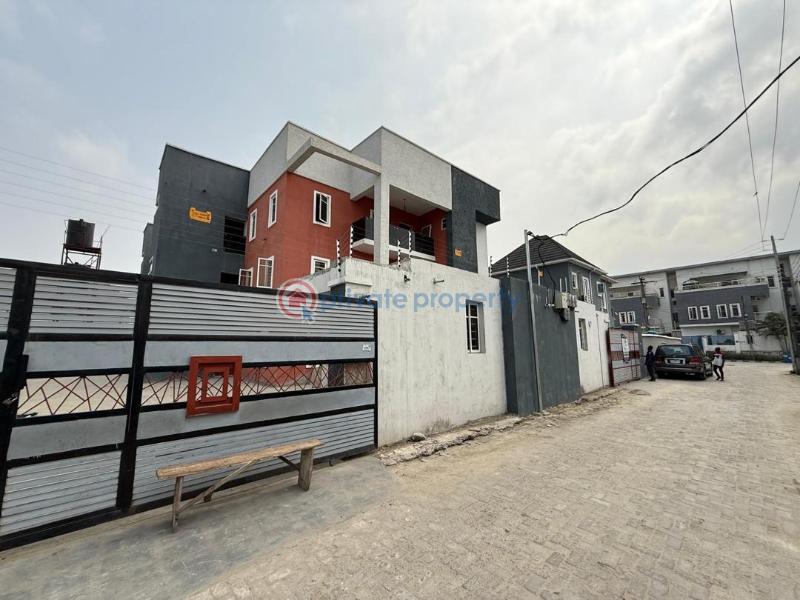 3 bedroom Block Of Flats For Rent Estate Ajah Lagos - 0