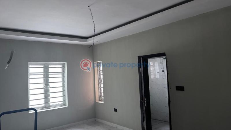 3 bedroom Block Of Flats For Rent Estate Ajah Lagos - 5