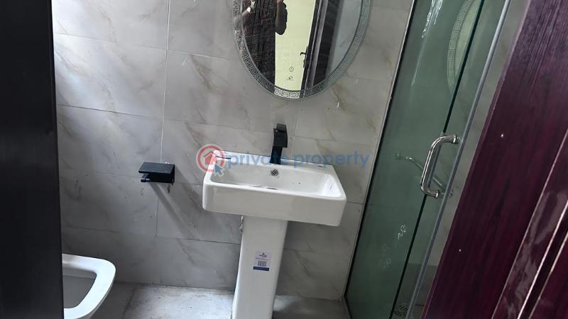 3 bedroom Block Of Flats For Rent Estate Ajah Lagos - 8