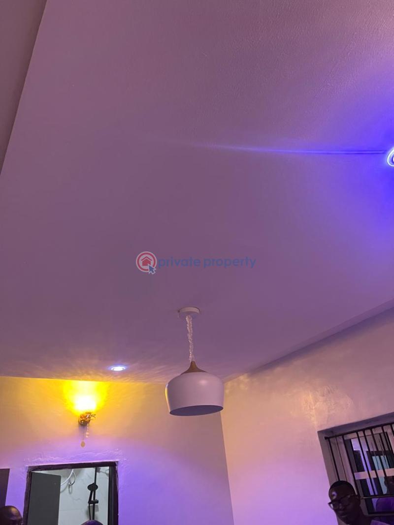 7 bedroom Flat & Apartment For Rent Igbogbo Ikorodu Lagos - 7