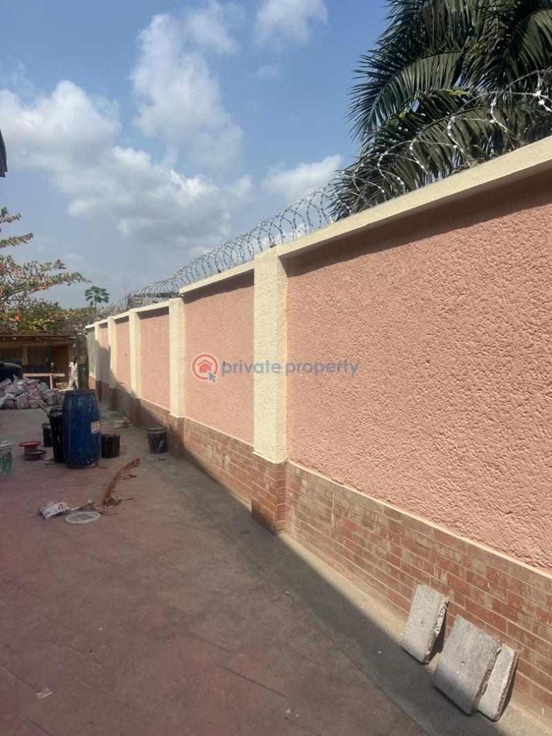 7 bedroom Flat & Apartment For Rent Igbogbo Ikorodu Lagos - 0