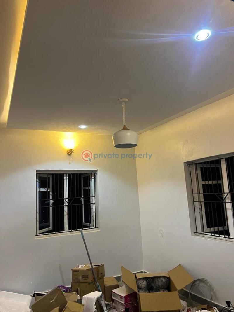 7 bedroom Flat & Apartment For Rent Igbogbo Ikorodu Lagos - 9