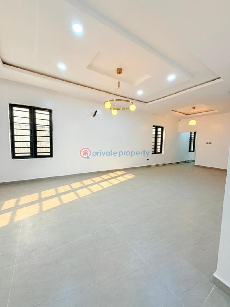 7 bedroom Detached Duplex For Sale Magodo GRA Phase 2 Kosofe/Ikosi Lagos - 2