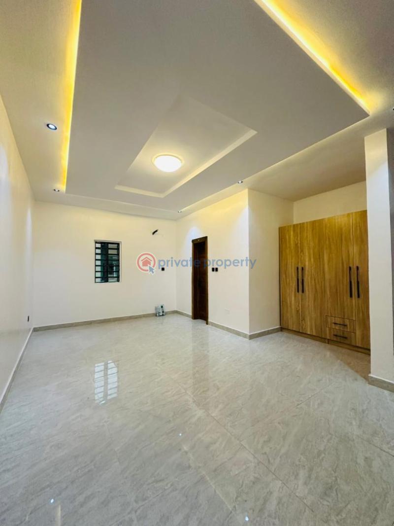 7 bedroom Detached Duplex For Sale Magodo GRA Phase 2 Kosofe/Ikosi Lagos - 10