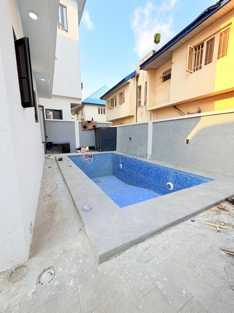 7 bedroom Detached Duplex For Sale Magodo GRA Phase 2 Kosofe/Ikosi Lagos - 5