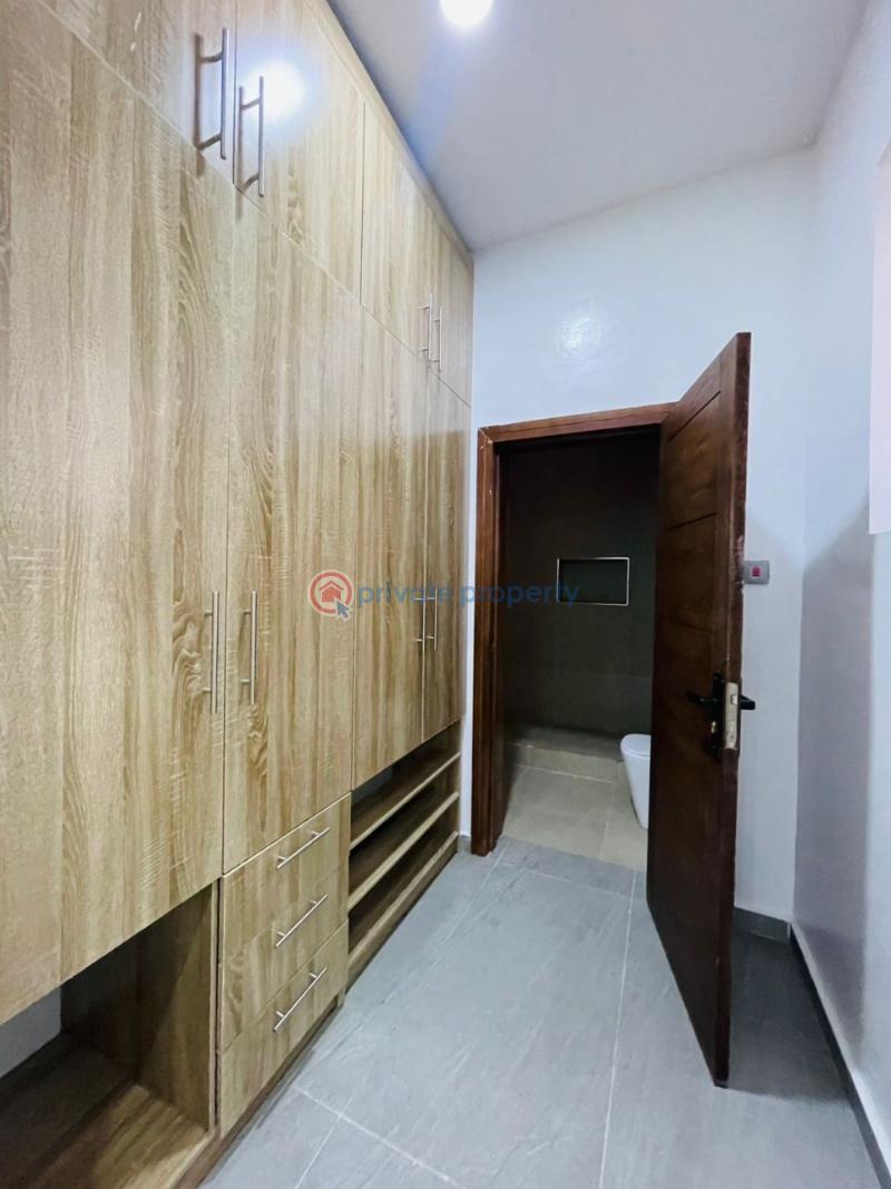 7 bedroom Detached Duplex For Sale Magodo GRA Phase 2 Kosofe/Ikosi Lagos - 8